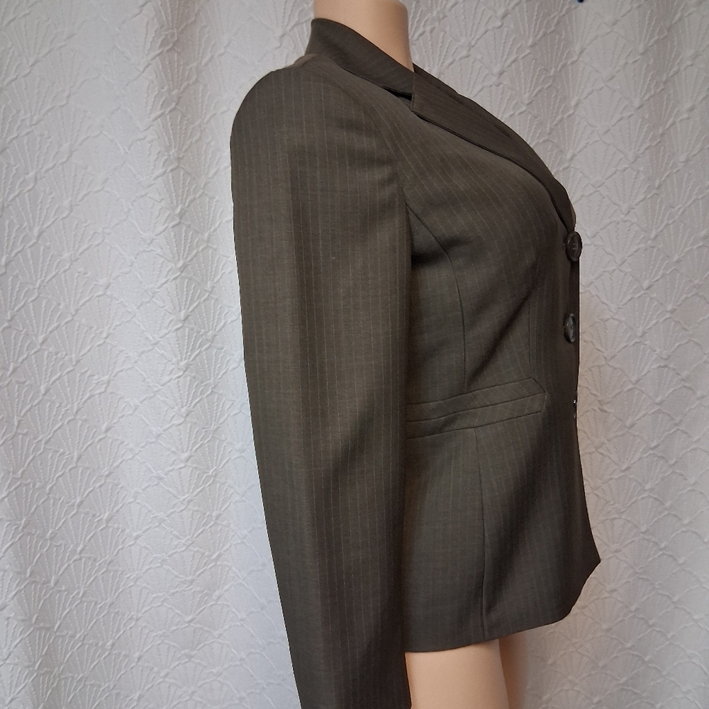 Evan Picone Sophisticated Women's Brown Suit Jacket  blazer - Picture 7 of 16